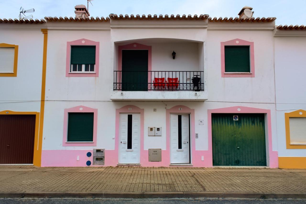 Casa Cor-De-Rosa Apartment Vila Nova de Milfontes Bagian luar foto